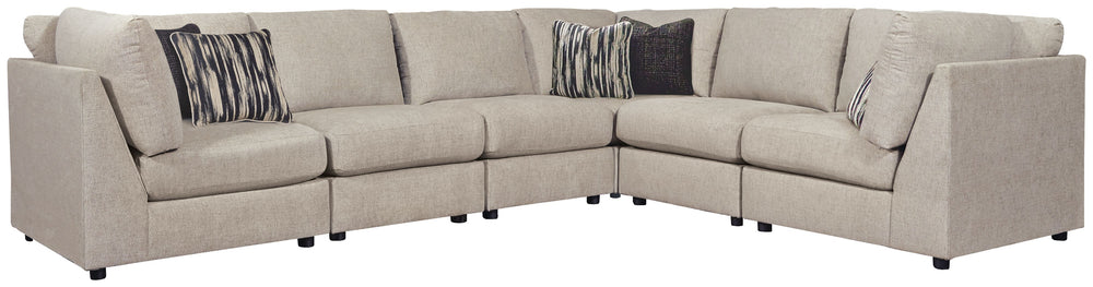 With its casual-contemporary aesthetic and modular design that simply makes sense, this sectional makes way for high style and indulgent comfort. Rest assured, the thickly cushioned seats and wedge-cut backrests are right on point for those who fancy a cl