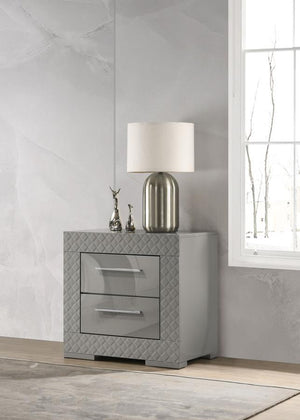  it reflects a modern Italian style with a clean