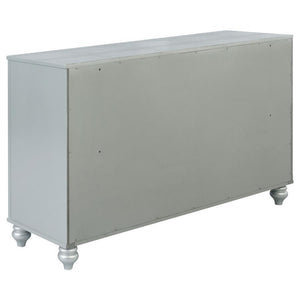 Gunnison - 6-Drawer Dresser - Silver Metallic