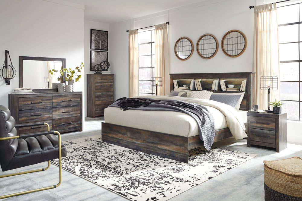 When merged in just the right way, rustic and industrial styles can make one happy marriage. Case in point: this king bookcase bed. A refined take on barn board beauty, its complex, replicated wood grain showcases hints of burnt orange and teal tones for 