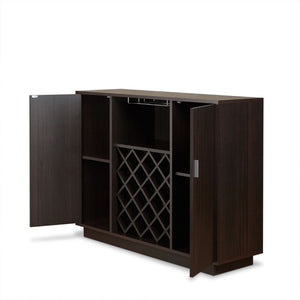 providing plenty storage space for your convenience. Keep i