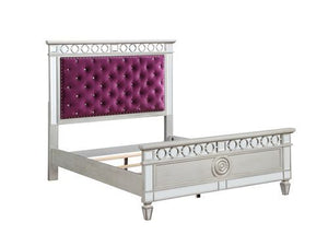  Silver & Mirrored Finish
