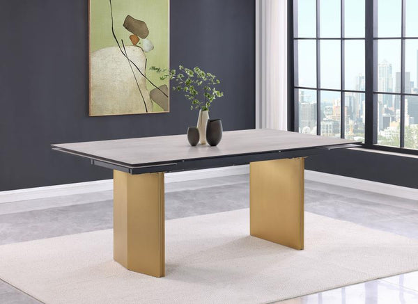  supported by a brushed gold stainless steel base for a sophisticated and luxurious look. Perfect for hosting