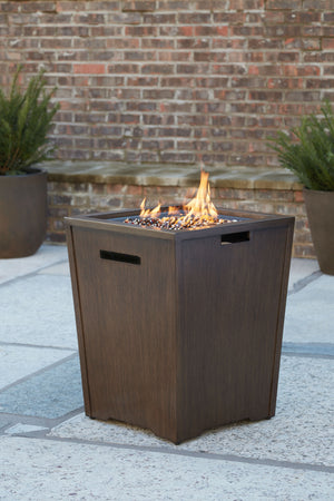  this fire pit table is sure to turn your backyard space into a hot spot for entertaining. The way its flickering flame seems to float on a bed of clear glass beads is truly mes