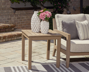  this piece echoes your easygoing sensibilities. Combining durable