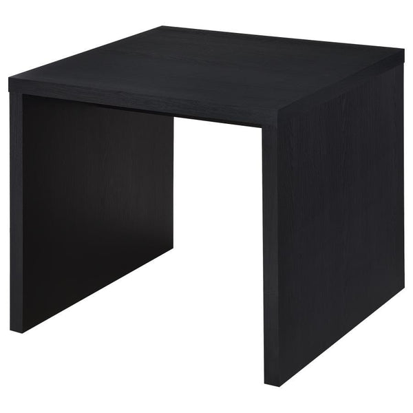  it delivers a clean-lined silhouette. This versatil