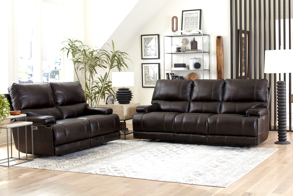 Bring comfort and beauty into your home with the fine styling of the Whitman collection. Offering a well-tailored appearance, the sofa, loveseat, and recliner is powered by our unique FreeMotion cordless battery pack. The battery pack lets you place it an