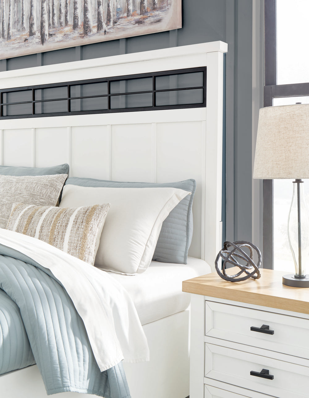 Ashbryn 6pc California King Panel Storage Bedroom Set