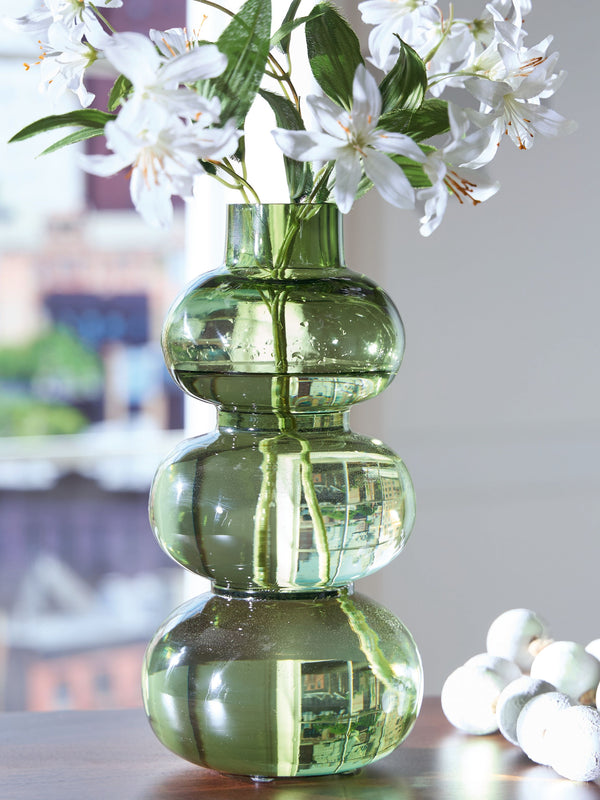  with rounded organic shapes that provide plenty of visual interest. Add a single dried bloom or faux greenery to accentuate its simple splendor.<br/><br/><b>Product F
