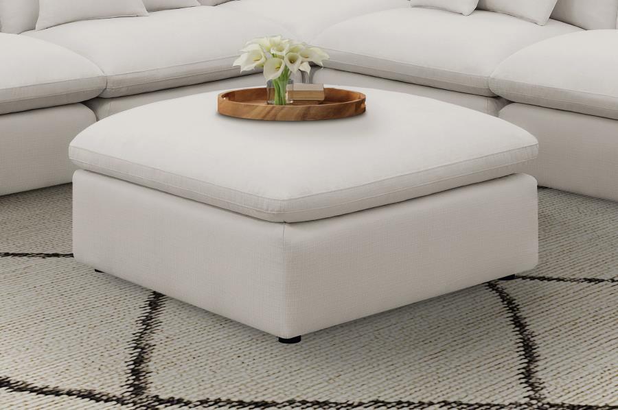 Introducing our impeccably designed modern chair, where sophistication meets comfort. With its clean lines and impeccable tailoring, this sofa exudes elegance. The subtle textured herringbone fabric offers a refined touch, setting it apart in the realm of