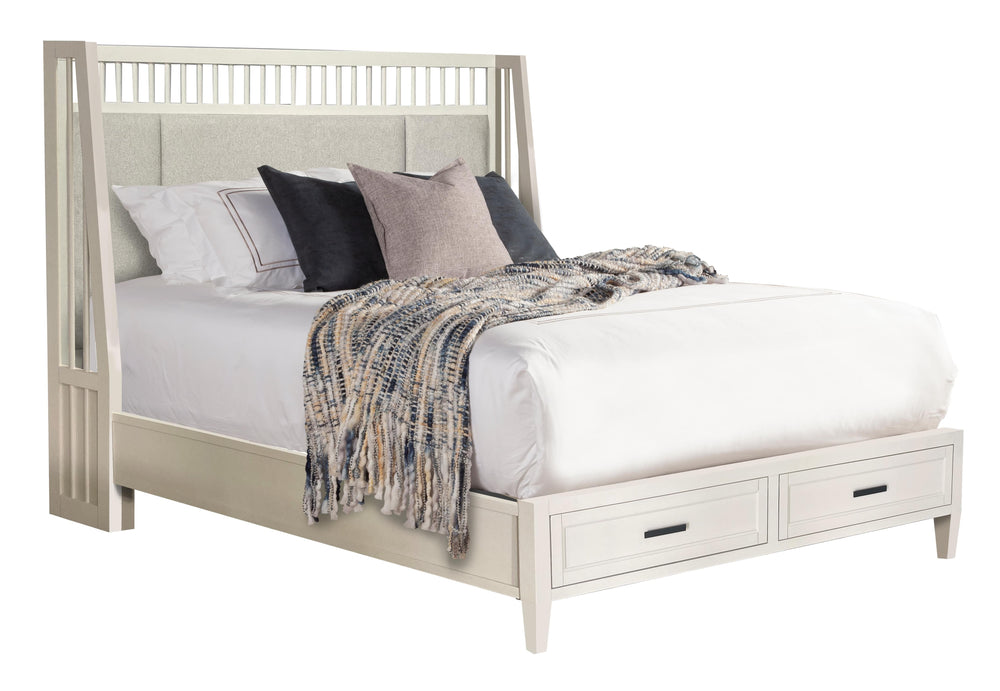 With a nod to early craftsman design and todayâ€™s popular farmhouse aesthetic, Americana Modern Bedroom is the essence of timeless authenticity. Adding easygoing beauty to bedrooms of any size, these fresh designs combine function and versatility with cl