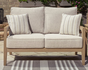  this piece echoes your easygoing sensibilities. Combining durable