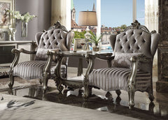Creating an elegant and traditional design in living room, the Versailles sofa set is your ideal choice. Seating in a crescent environment and feeling like royalty, you can be more convenient to enjoy the family time or play with your friends. Additionall