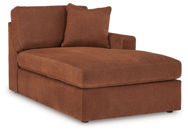  With Laf Corner Chair