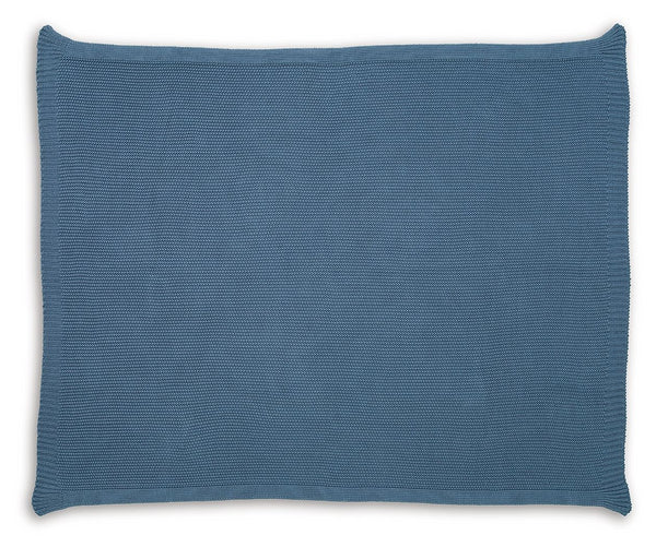 its soothing blue hue pairs with a variety of decor. Whether this throw is at the foot of the bed or on the arm of your favorite chair