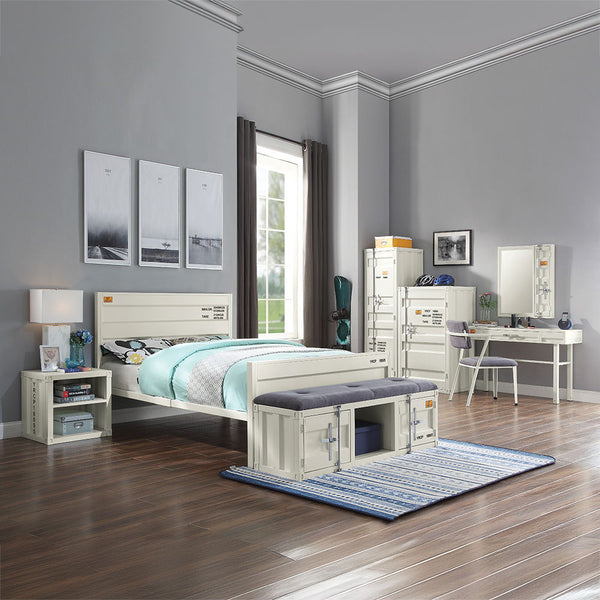  Storage: 2 Open Compartments (1 Metal Fixed Shelf) Features: Metal Frame