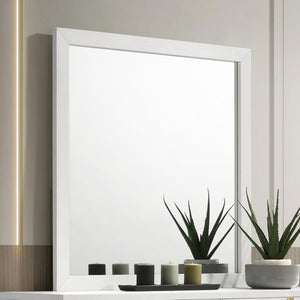 this dresser mirror creates a versatile look perfect for a modern bedroom ensemble. A rectangular silhouette makes its mark with both functionality and a chic yet basic design. Framing consists of MDF and melamine