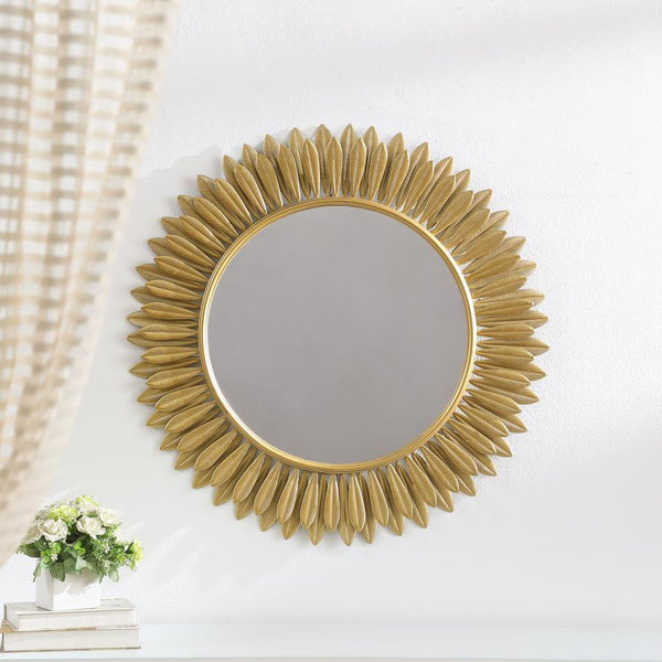  it boasts a center of round mirror glass. The frame is a double layer of delicate petals