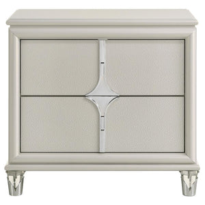  while the chrome metal pulls add a sleek contrast. Fea