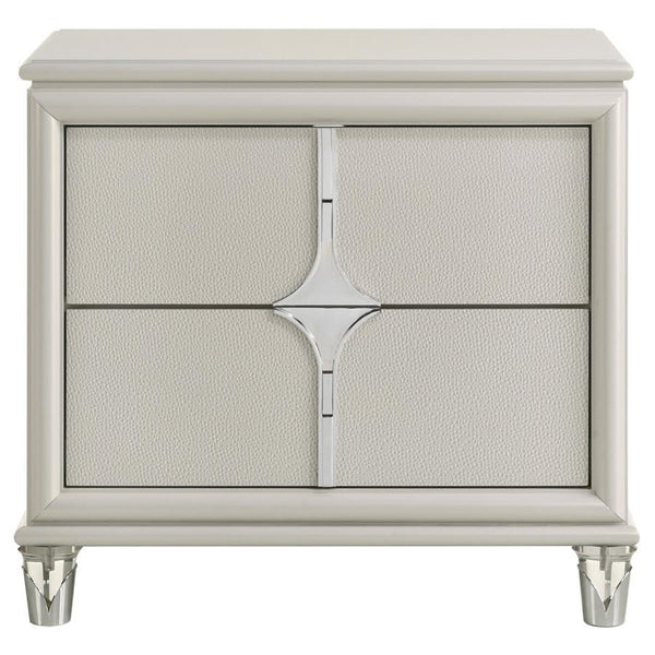  while the chrome metal pulls add a sleek contrast. Fea