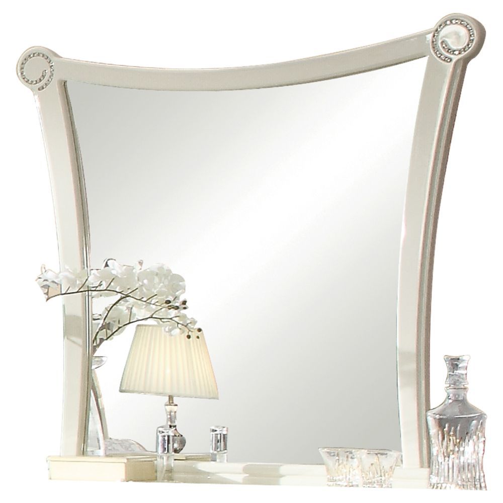 Arched Mirror â€¢ Beveled Edge (4mm) â€¢ High Gloss Wooden Trim â€¢ ASTM F2057 - 17 & ASTM F3096 - 14 Compliant (YES)<br/><br/><b>Product Features</b><ul><li>Box Spring & Low Profile Metal Frame Required</li><li>Panel Bed: Sleigh Padded HB with Crystal li