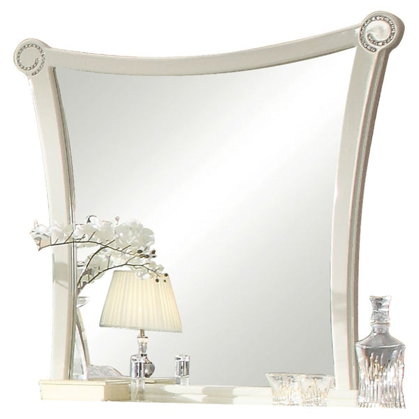Arched Mirror â€¢ Beveled Edge (4mm) â€¢ High Gloss Wooden Trim â€¢ ASTM F2057 - 17 & ASTM F3096 - 14 Compliant (YES)<br/><br/><b>Product Features</b><ul><li>Box Spring & Low Profile Metal Frame Required</li><li>Panel Bed: Sleigh Padded HB with Crystal li