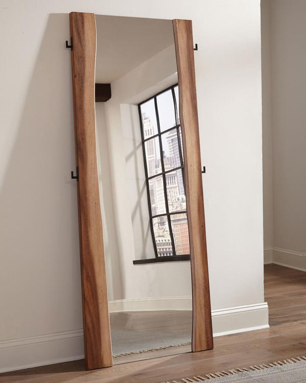  it features a striking wooden frame in an appealing