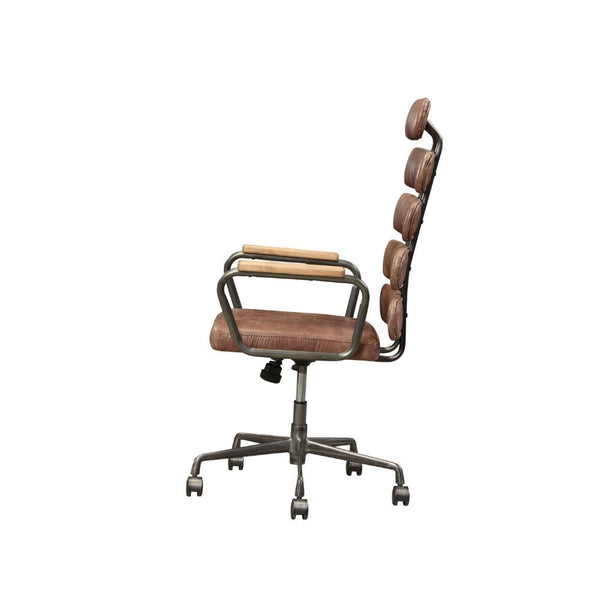  Backrest: 5 Horizontal Panels â€¢ 5-Star Base w/Casters: Metal Base â€¢ Armrest: Wood with Met