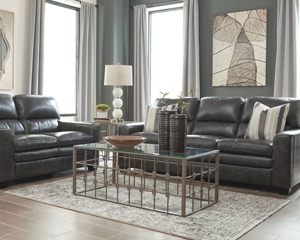 Return to tradition in style with this alluring area rug. Faux faded medallion motif captures a look of European-influenced elegance. Soft pile brings modern comfort to scene.<br/><br/><b>Product Features</b><ul><li>Made of polypropylene/chenille/polyeste