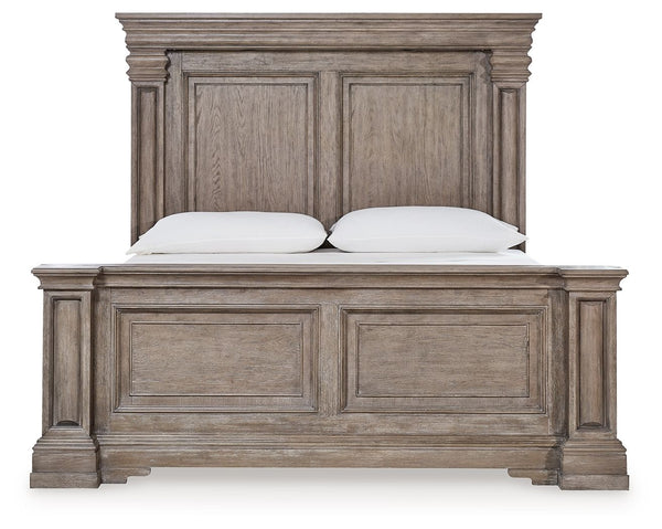 Blairhurst - Light Grayish Brown - California King Panel Bed