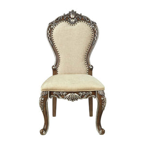  dinner parties will surely last for hours. Against the antique oak
