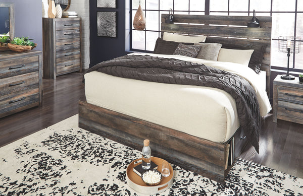  rustic and industrial styles can make one happy marriage. Case in point: this king panel bed with storage. A refined take on barn board beauty