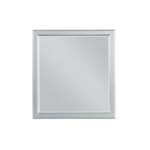 The Louis Philippe mirror is available in different finishes to choose. This mirror simple in style with a rectangular frame. It will be the perfect complement from the most sophisticated to decor casual settings.<br/><br/><b>Product Features</b><ul><li>B
