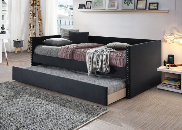 Sadie-Daybed-Black-Velvet<h4><b>Sadie - Daybed Arm - Black</b></h4> <table width="100%"><colgroup><col style="width: 30%"> <col style="width: 70%"> </colgroup> <tbody> <tr> <td>Dimensions</td> <td> 80.51"L x 42.52"D x 29.41"H</td> </tr> <tr> <td>Weight</t