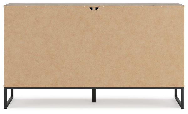Deanlow - Honey - Six Drawer Dresser