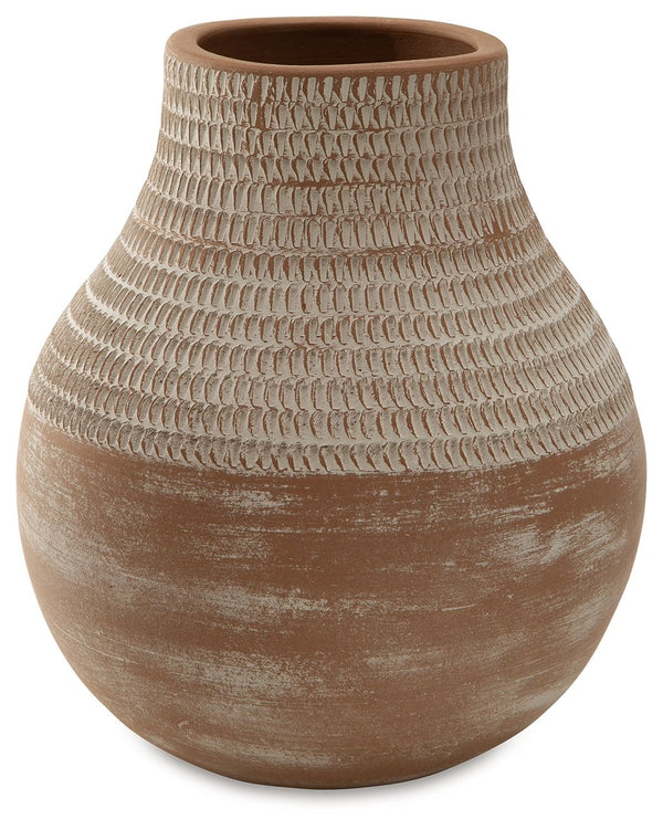 Casual, earthy design comes to life with this terra cotta vase. A distressed white patina is the perfect finish for this piece, giving it an understated presence to stand alone or in pairs on a shelf or display space.<br/><br/><b>Product Features</b><ul><