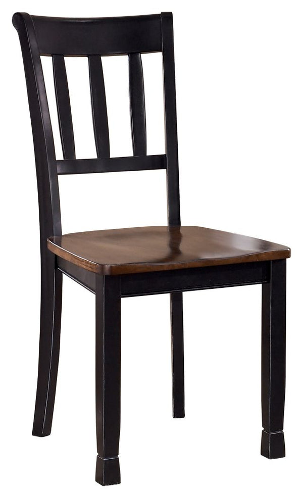 The classic slat back chair is more in style than everâ€”and doesnâ€™t this dining room side chair bring it back in brilliant fashion. It dons a subtle two-tone finish for a look thatâ€™s equally homey and sophisticated. Vintage inspiration at its best.<b