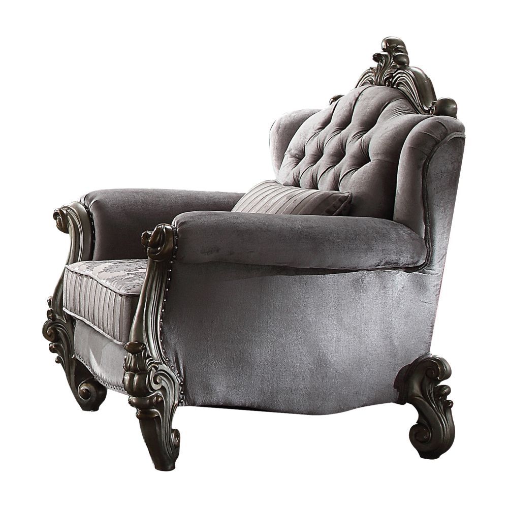 The Versailles collection with antique platinum finish will create you an elegant, warm and traditional taste in your living room. The sofa set reflects highly decorative base with scrolled feet, and the upholstered seats with the deep button tufted and N