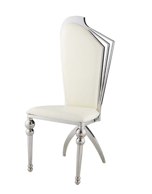  offering comfort while drawing attention to the elegant chrome finish metal frame. The architectural structure of the frame is eye-catching and glamorous. The foam seats are i