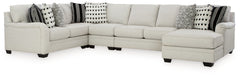 Innovatively recalling classic English countryside motifs for the current age, this sectional with chaise transforms your space with a charming approach to comfort. Its dove gray upholstery acts as a clean foundation for your modern farmhouse aesthetic. D