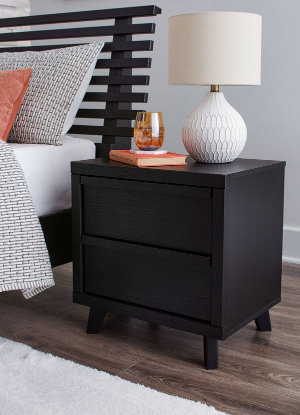  on-trend design. Its subtle replicated texture recalls the natural beauty of wood
