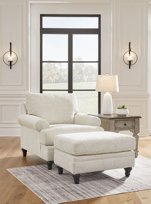 Seeking simple, transitional style? Enter this living room set. Its commitment to carefree comfort is right at home with your relaxed living room aesthetic. A subtle chevron effect elevates the everyday charm of the neutral fabric, while a classic silhoue