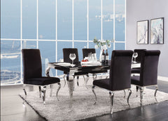 Add a modern touch to your dining room with the Fabiola dining table. With stunning cabriole legs, this beautiful rectangular table will create a dramatic statement in your dining space. Its spacious beveled glass top reveals the stunning stainless-steel 