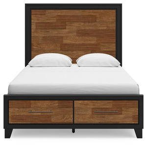 Kraeburn - Brown / Black - Queen Panel Storage Bed