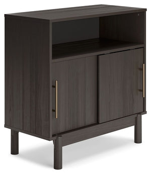 With clean lines evoking a true mid-century spirit, this accent cabinet creates a sense of modern harmony in your room. The subtle warm gray finish and black burnished goldtone handles add an authentically modern touch. Elevate your environment to coolly 
