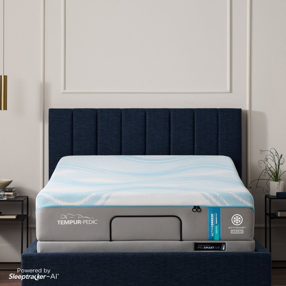 The TEMPUR-ActiveBreeze smart bed features a dual-zone climate control system to meet the needs of couples with different sleep temperature needs. Innovative ActiveAir Technology allows you to personalize the climate on each side of the bed to cool or war