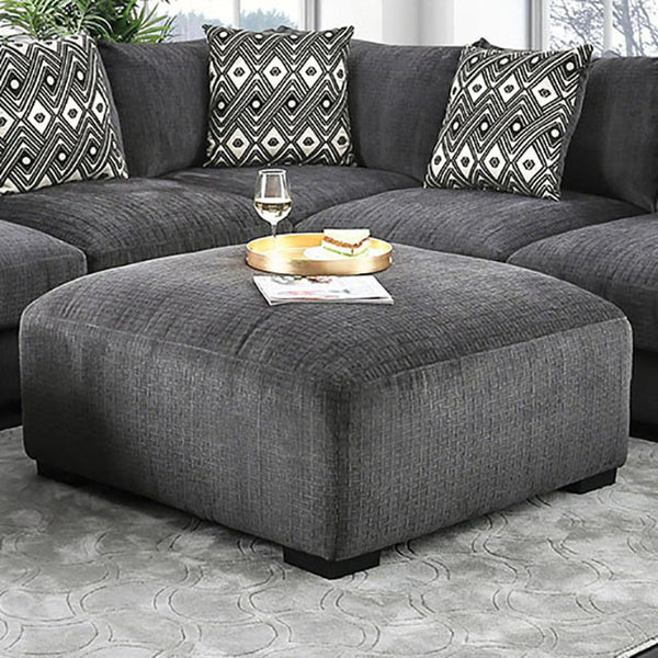 Kaylee Ottoman
