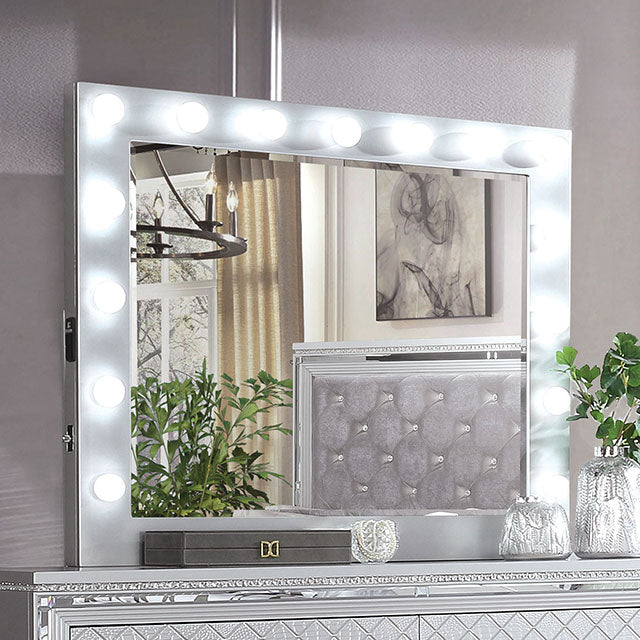 Belleterre Mirror