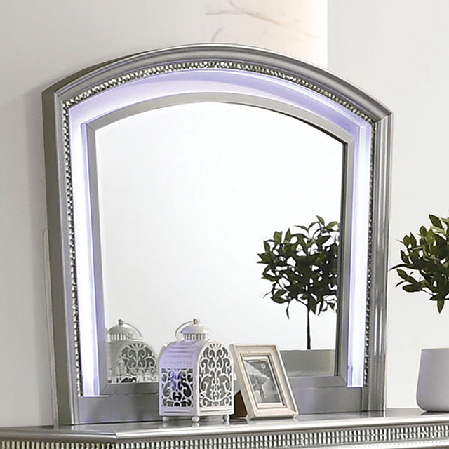 Maddie Mirror