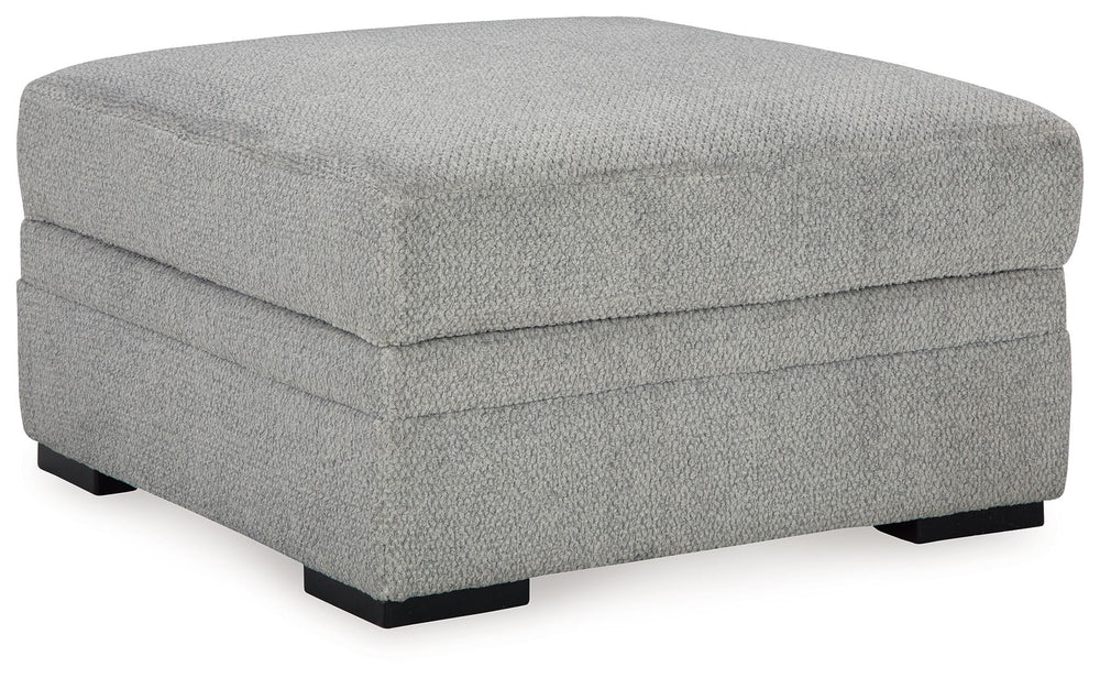 This ottoman with storage makes family movie nights and get-togethers with friends all the more cozy. Simply add it to your existing seating area as a chic footrest. Itâ€™s complete with a trendy gray hue for the contemporary style you crave. Use the easy